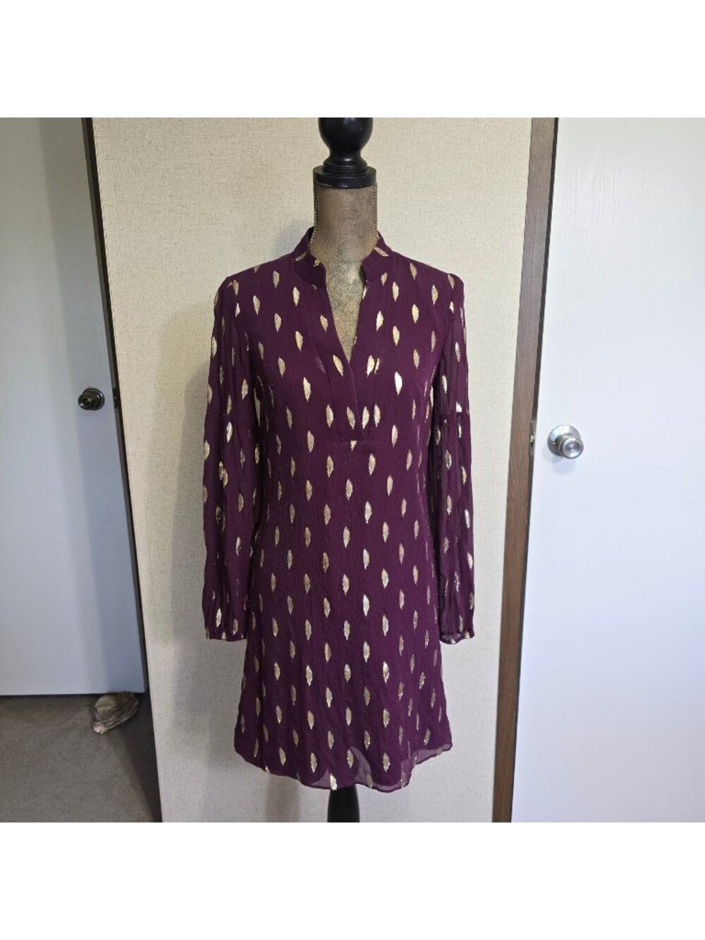 Lilly Pulitzer Size 4 Cabernet Berry Shea Dress Purple Gold Silk Shift